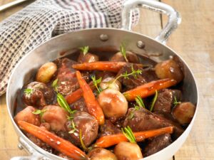 Bœuf Bourguignon au Four Un Classique Français Revisité