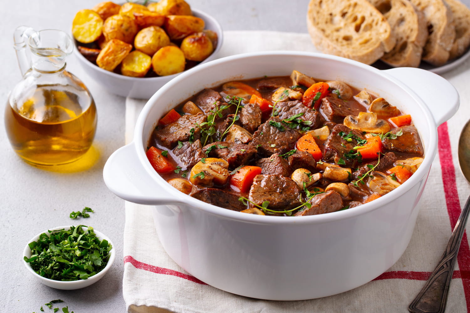 Le choix de la viande pour un bœuf bourguignon réussi